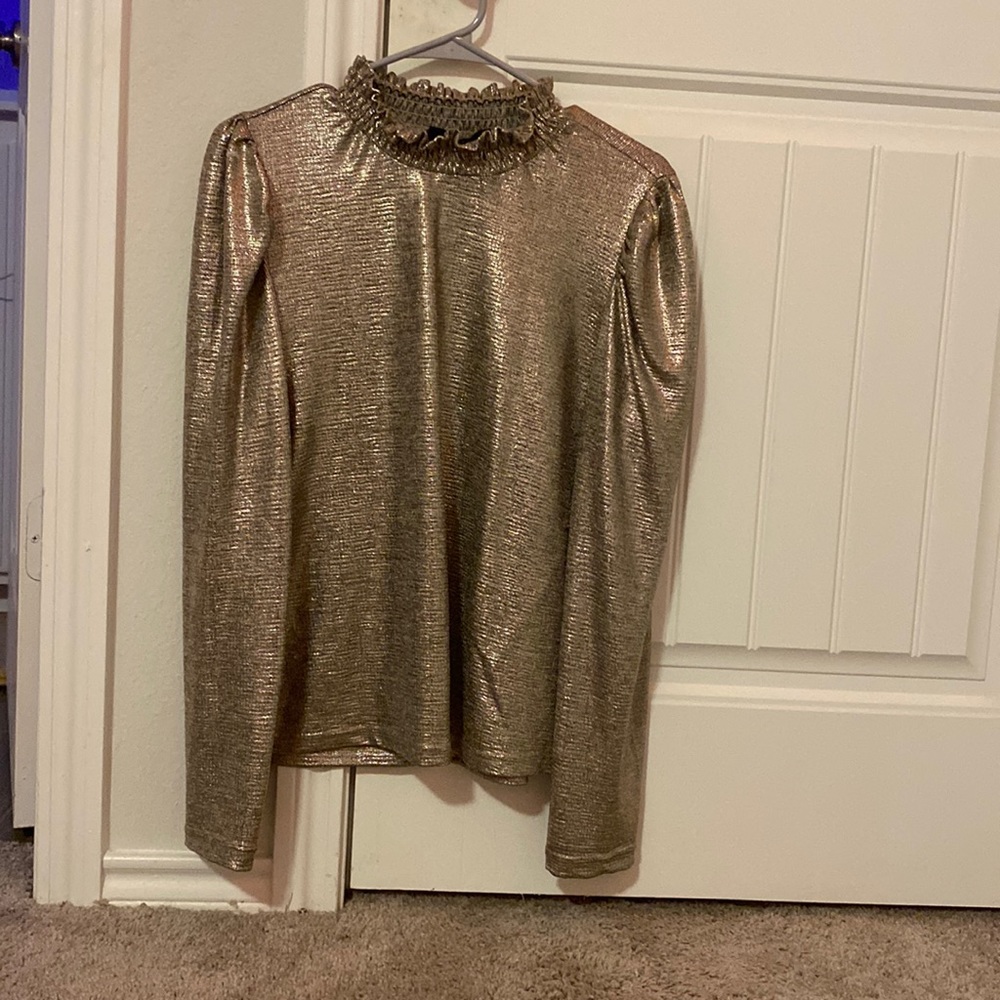this is a XL made from Alice blue
